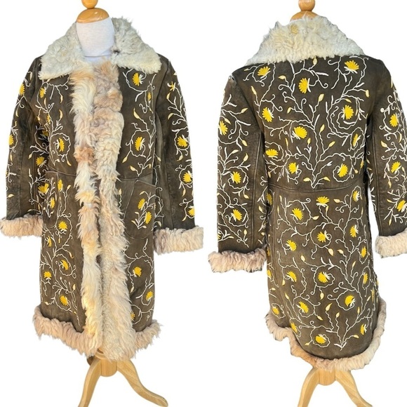 Jackets & Blazers - True Vintage Penny Lane Shearling Suede Floral
Embroidered Afghan Coat Boho 70s